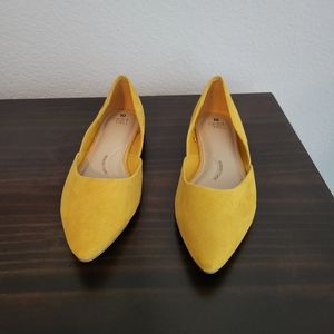 Cute ballet shoes.  New condition.